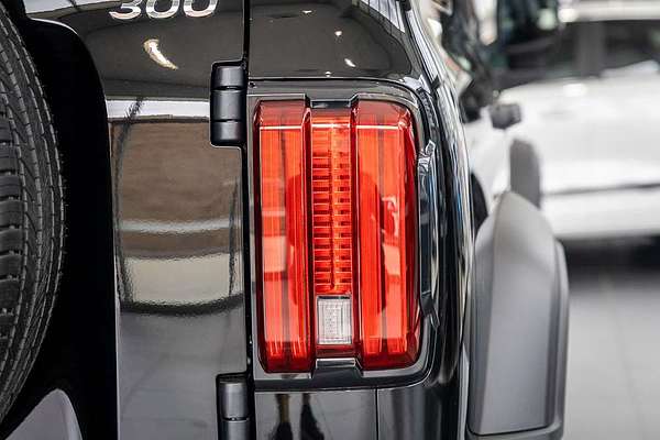 2025 GWM Tank 300 Ultra Hybrid P01