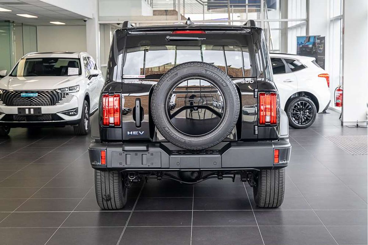 2025 GWM Tank 300 Ultra Hybrid P01