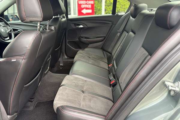 2016 Holden Commodore SS Black VF Series II