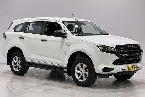 2023 Isuzu MU-X LS-M