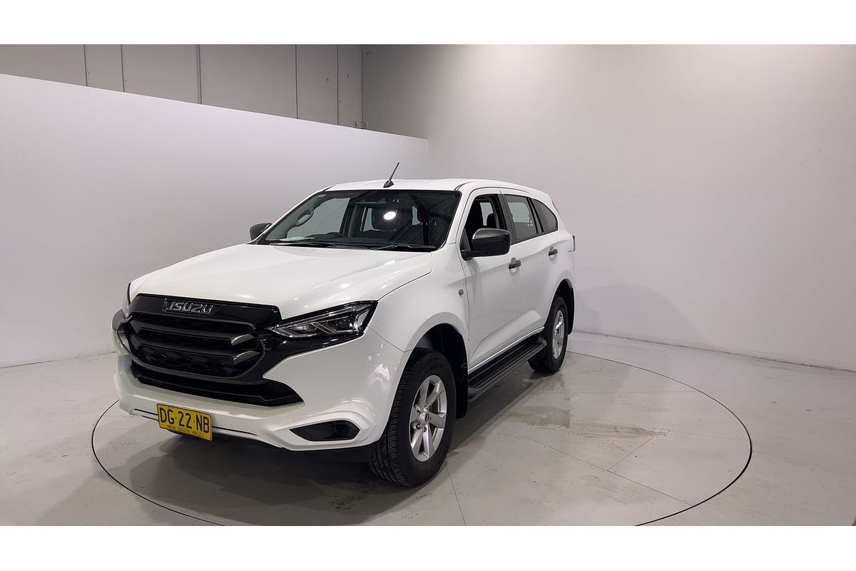 2023 Isuzu MU-X LS-M