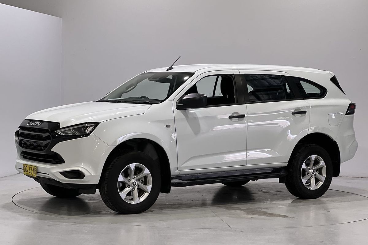 2023 Isuzu MU-X LS-M