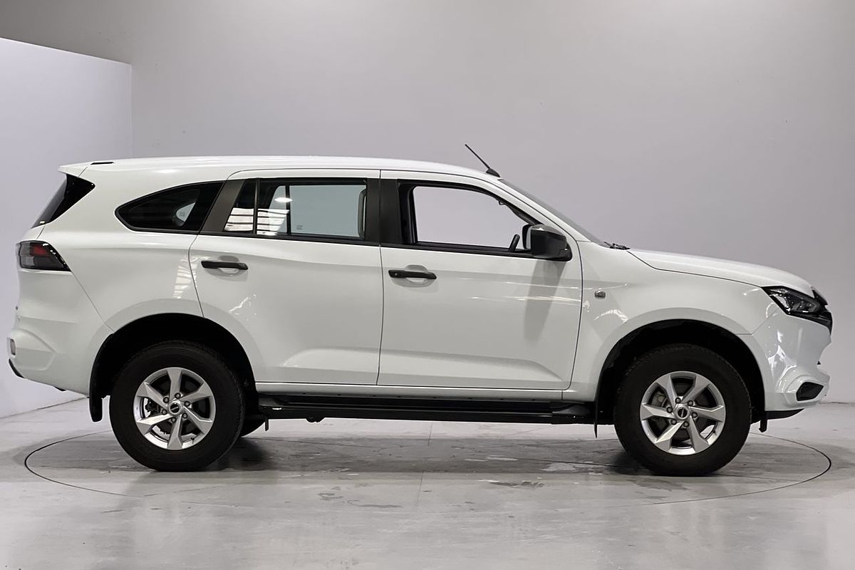 2023 Isuzu MU-X LS-M