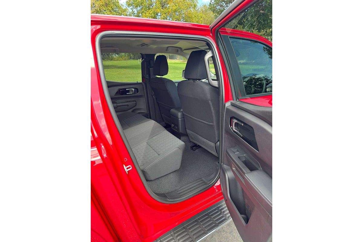 2024 Mitsubishi Triton GLS MV 4X4
