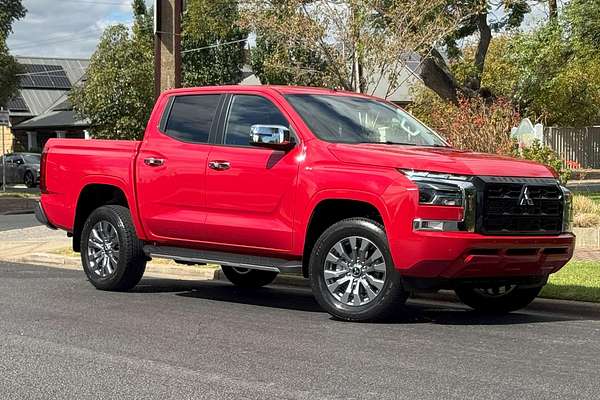 2024 Mitsubishi Triton GLS MV 4X4