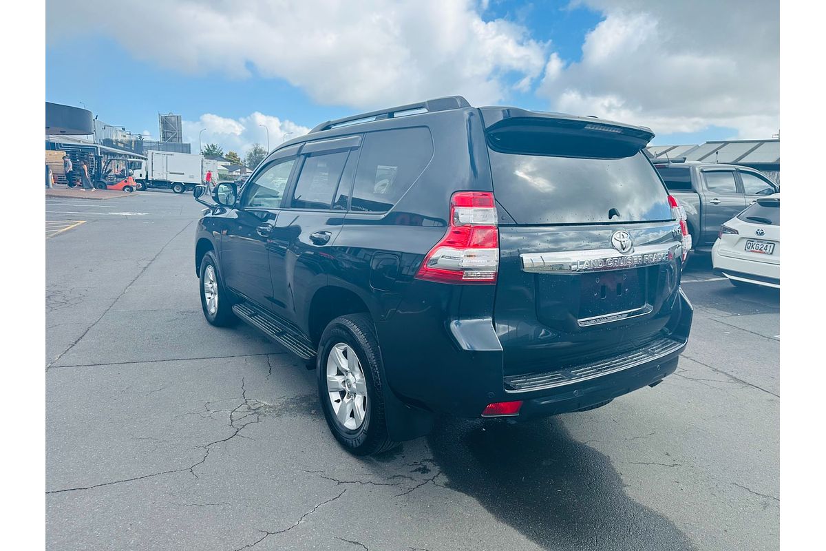 2015 Toyota Land Cruiser Prado 5D 4WD TX L PACKAGE