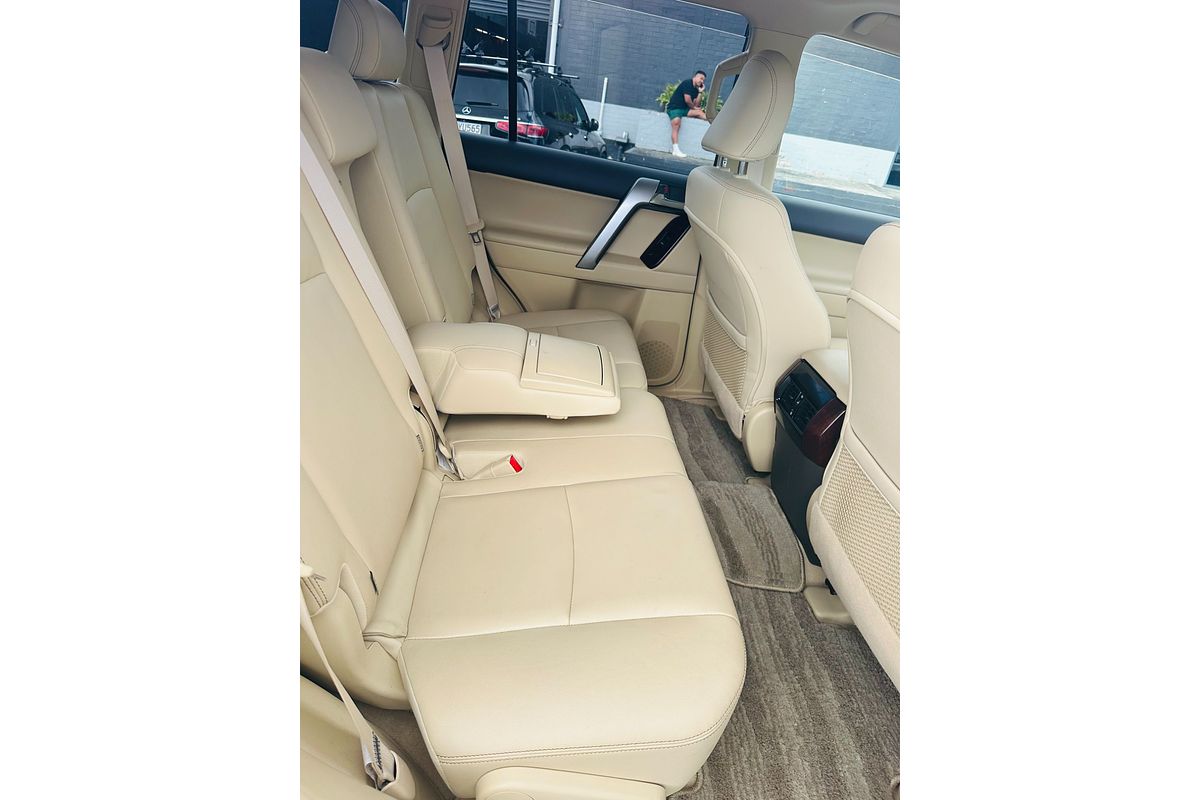 2015 Toyota Land Cruiser Prado 5D 4WD TX L PACKAGE