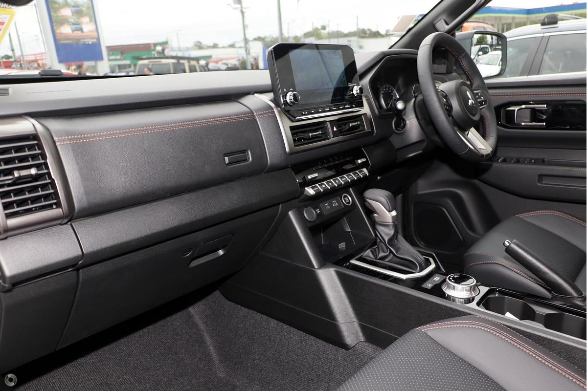 2024 Mitsubishi Triton GSR MV 4X4