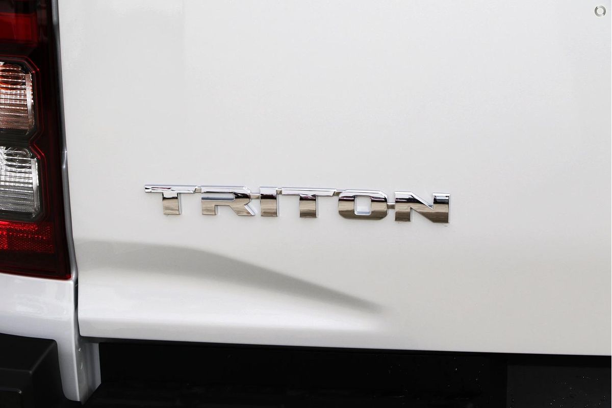 2024 Mitsubishi Triton GSR MV 4X4