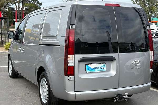 2022 Hyundai STARIA LOAD US4.V2