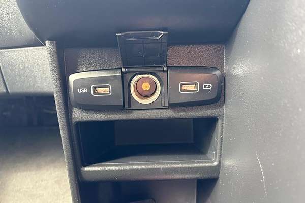2022 Hyundai STARIA LOAD US4.V2