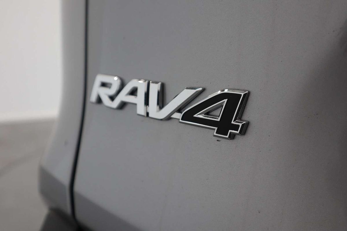 2022 Toyota RAV4 Cruiser AXAH54R