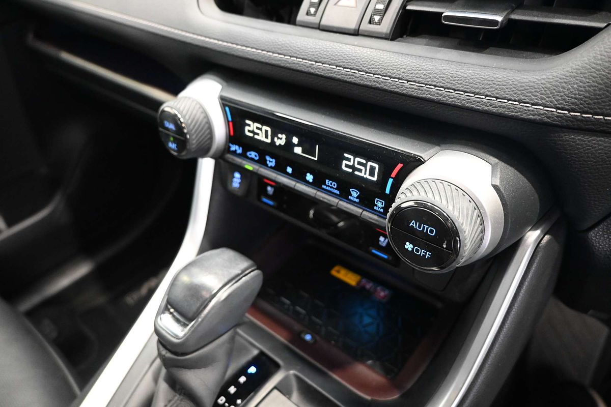 2022 Toyota RAV4 Cruiser AXAH54R