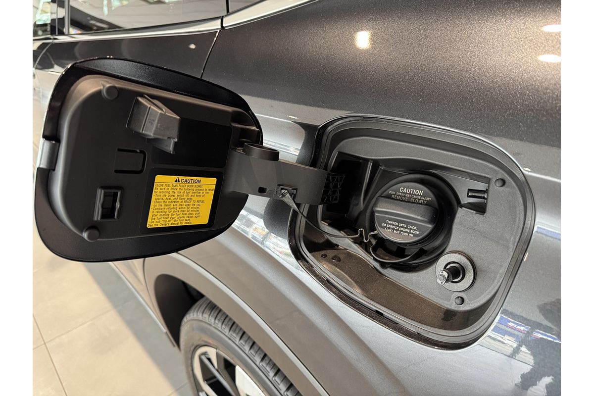 2025 Mitsubishi Outlander PHEV Exceed Tourer ZM