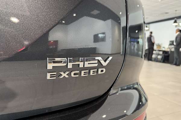 2025 Mitsubishi Outlander PHEV Exceed Tourer ZM