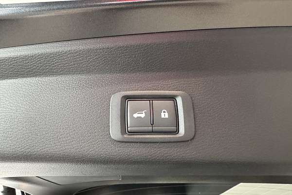 2025 Mitsubishi Outlander PHEV Exceed Tourer ZM