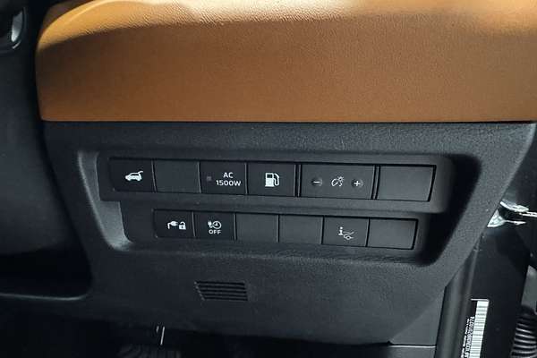 2025 Mitsubishi Outlander PHEV Exceed Tourer ZM