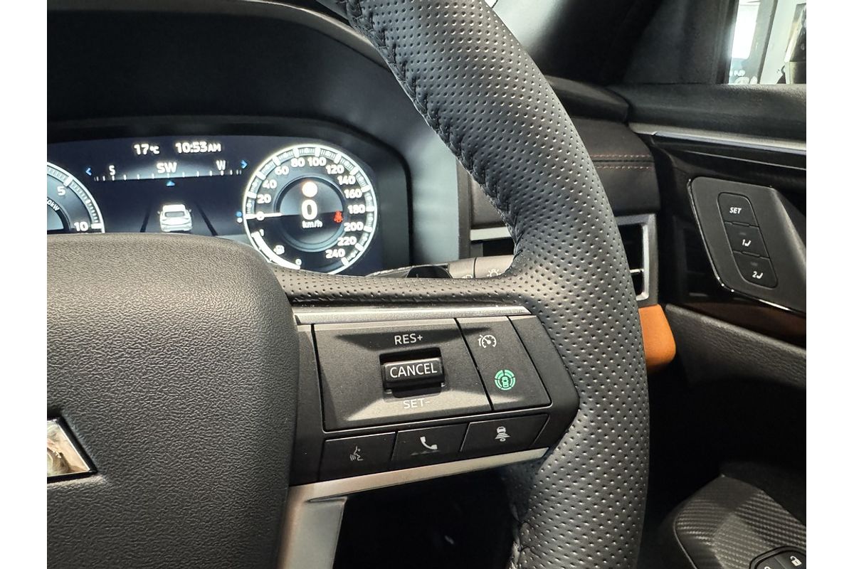 2025 Mitsubishi Outlander PHEV Exceed Tourer ZM