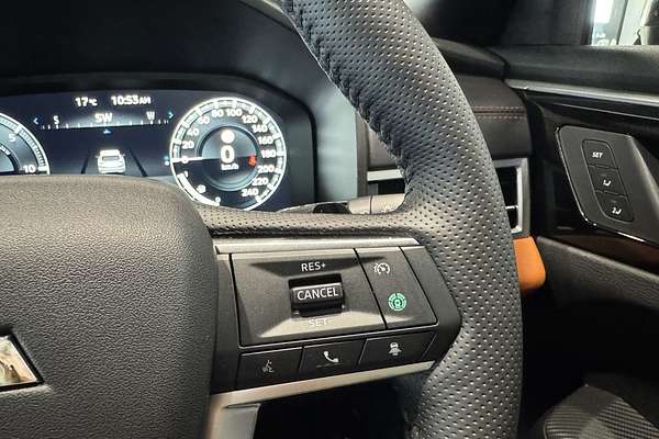 2025 Mitsubishi Outlander PHEV Exceed Tourer ZM