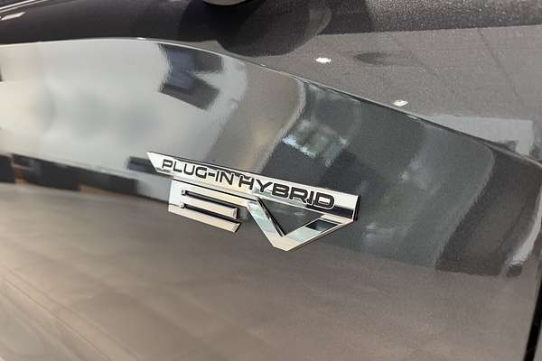 2025 Mitsubishi Outlander PHEV Exceed Tourer ZM