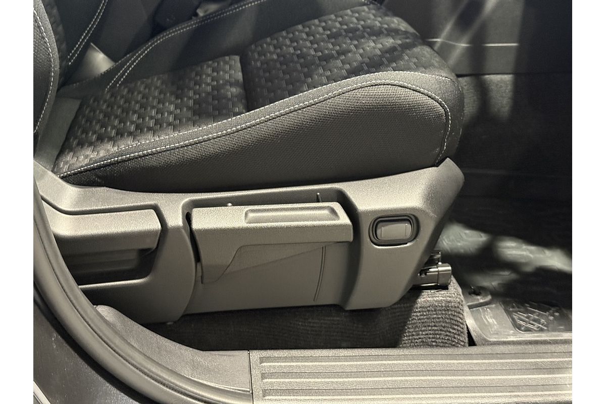 2024 Mitsubishi Triton GLS MV 4X4