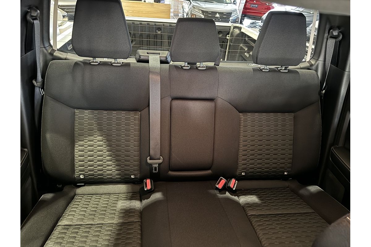 2024 Mitsubishi MV Triton GLS 2.4L D 6A/T 4X4 DC PU