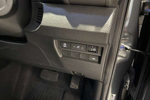 2024 Mitsubishi Triton GLS MV