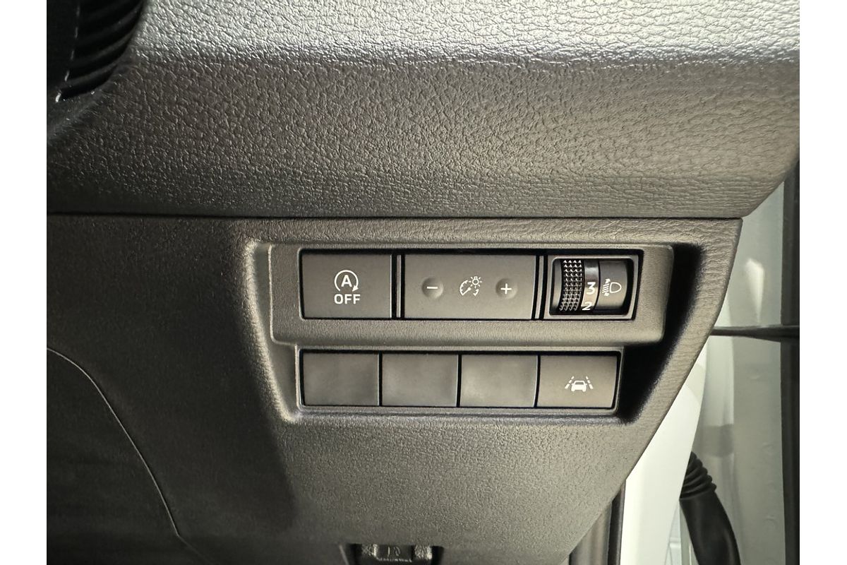 2024 Mitsubishi MV Triton GLS 2.4L D 6A/T 4X4 DC PU