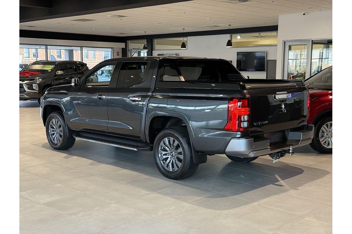 2024 Mitsubishi Triton GLS MV 4X4