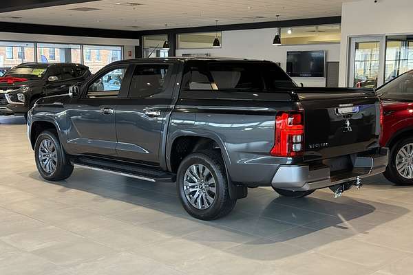 2024 Mitsubishi Triton GLS MV