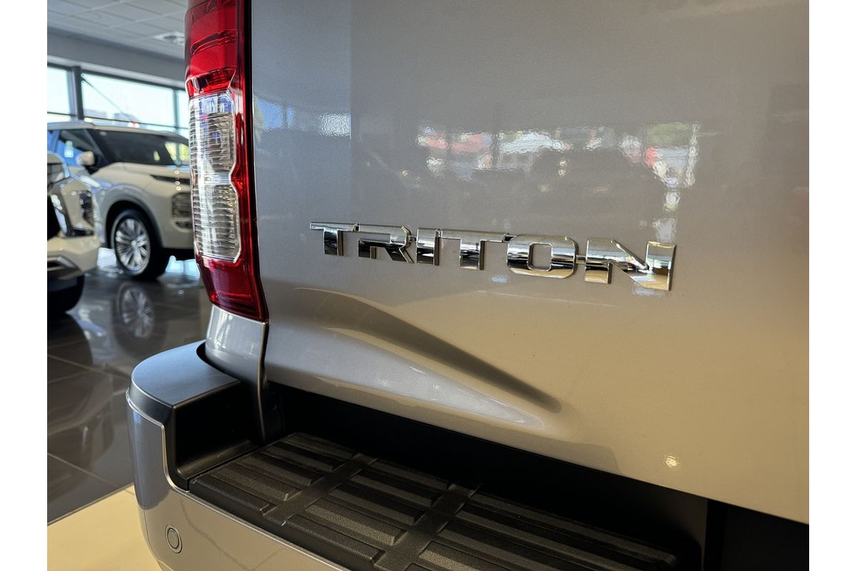 2024 Mitsubishi MV Triton GLX+ 2.4L D 6A/T 4X4 DC PU