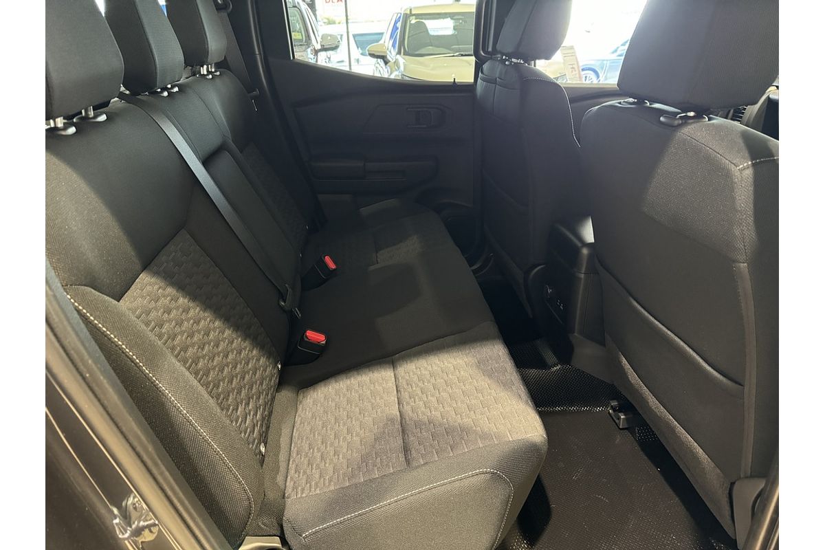 2024 Mitsubishi MV Triton GLX+ 2.4L D 6A/T 4X4 DC PU
