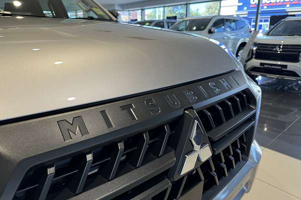2024 Mitsubishi Triton GLX+ MV 4X4
