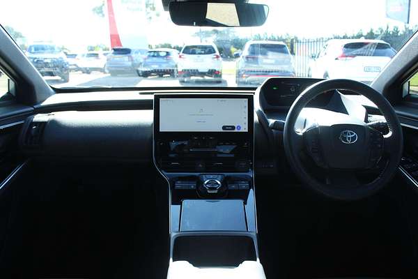 2024 Toyota bZ4X XEAM10R