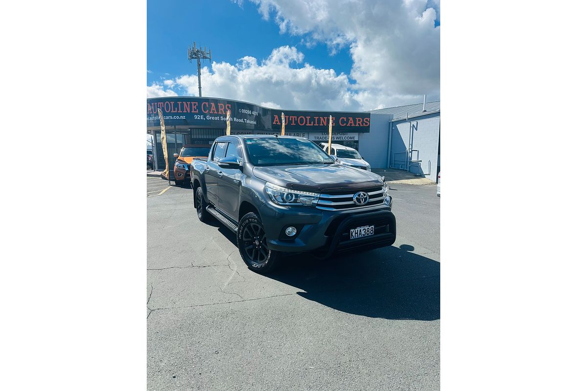 2017 Toyota Hilux SR5 TD DC 2.8D/6AT/U