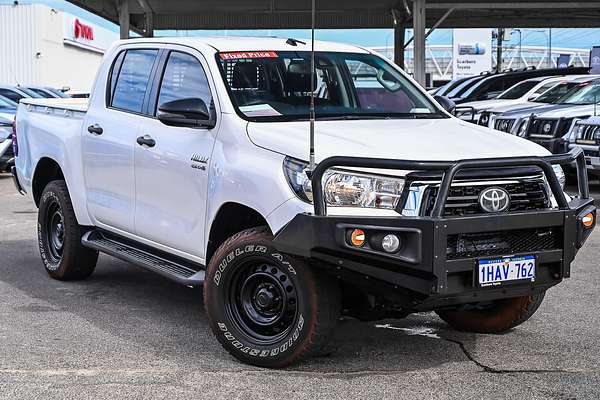 2020 Toyota Hilux SR GUN126R 4X4