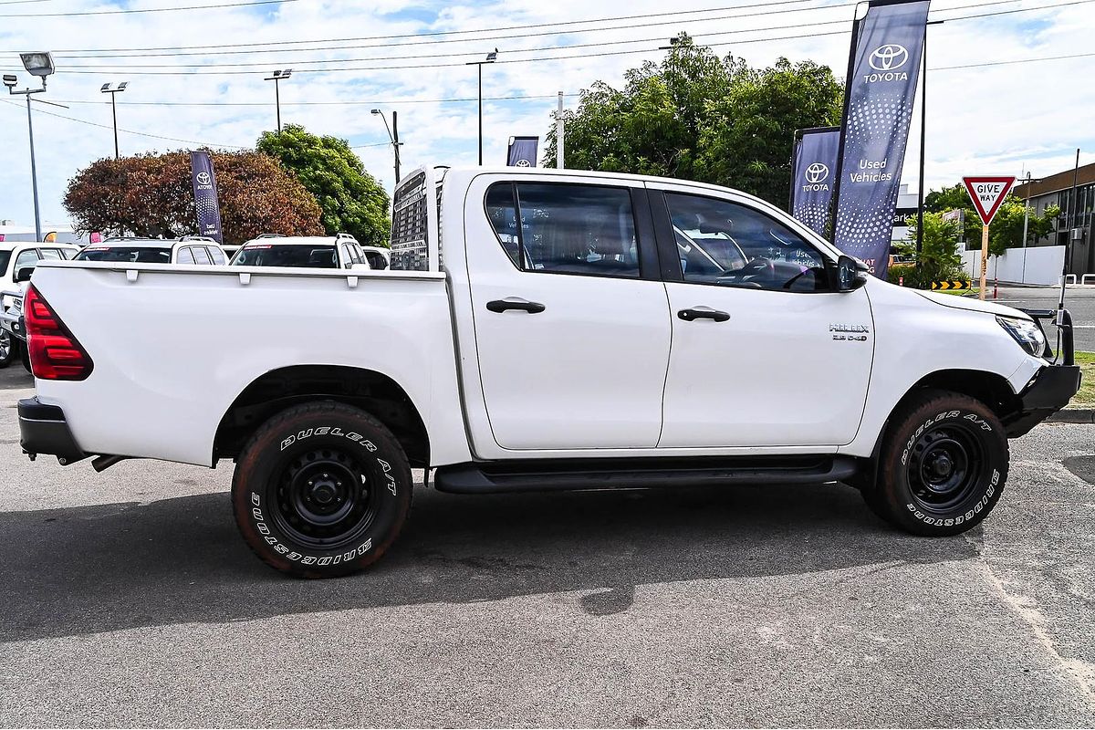 2020 Toyota Hilux SR GUN126R 4X4