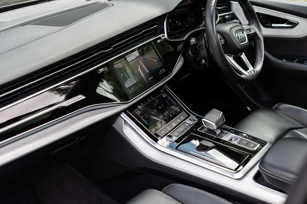 2021 Audi Q7 50 TDI S line 4M