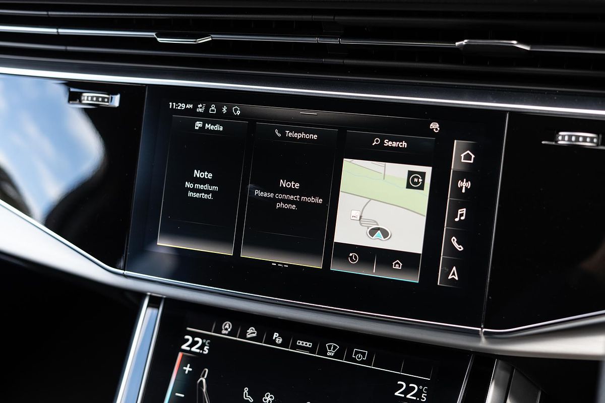 2021 Audi Q7 50 TDI S line 4M