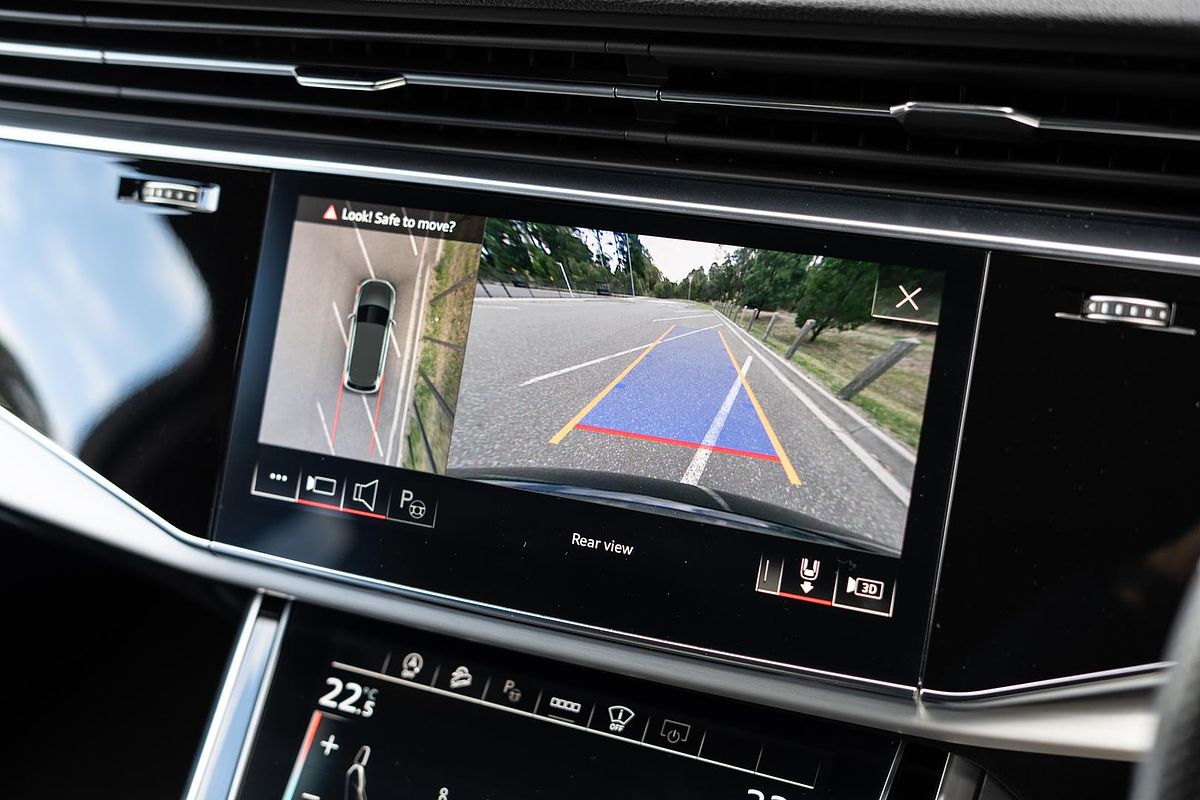 2021 Audi Q7 50 TDI S line 4M