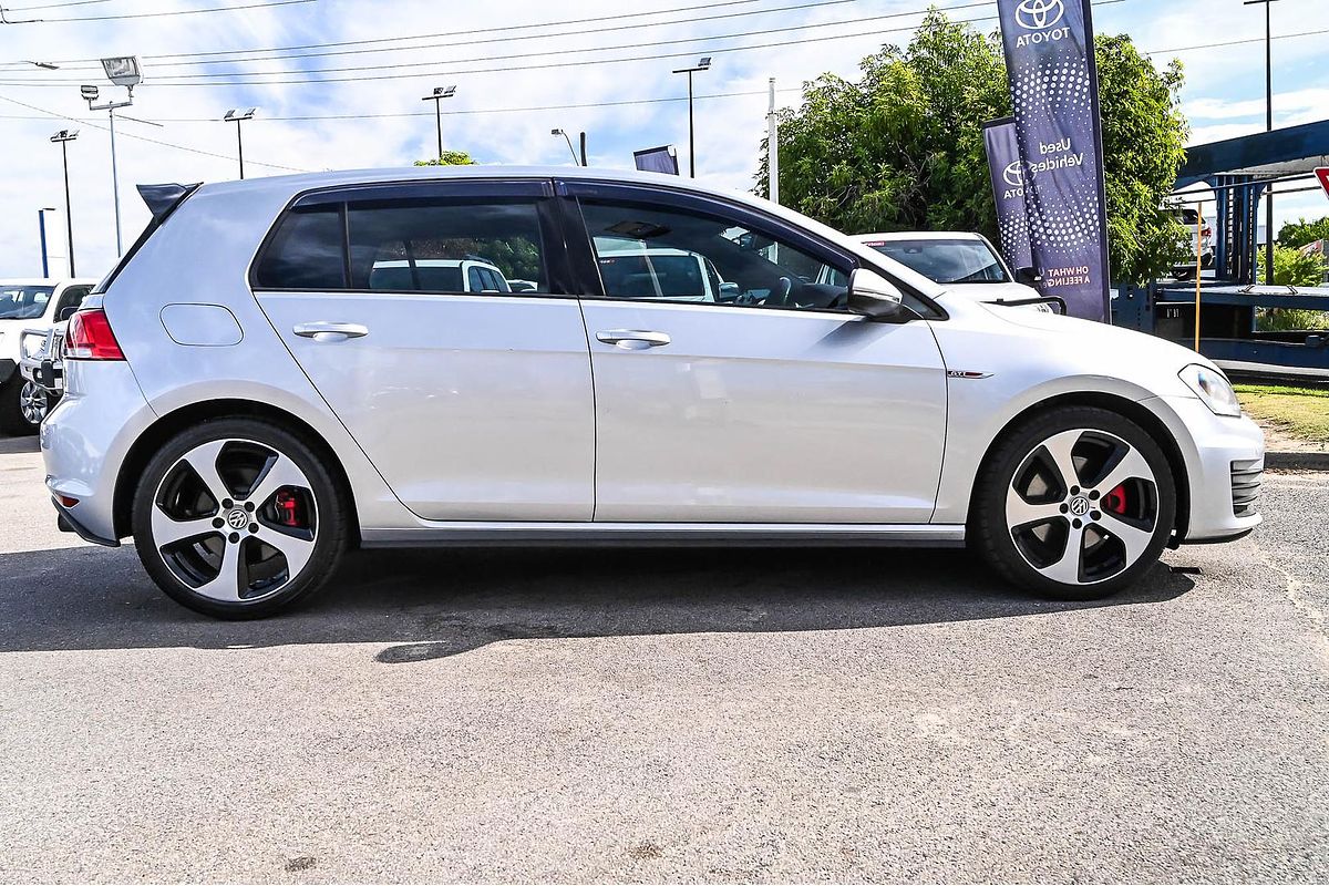 2015 Volkswagen Golf GTI 7