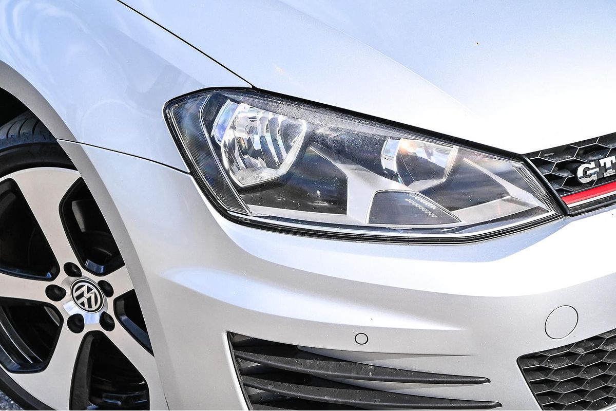 2015 Volkswagen Golf GTI 7