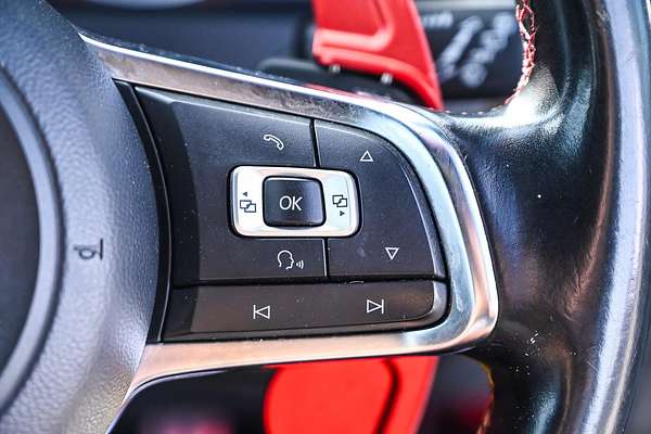 2015 Volkswagen Golf GTI 7