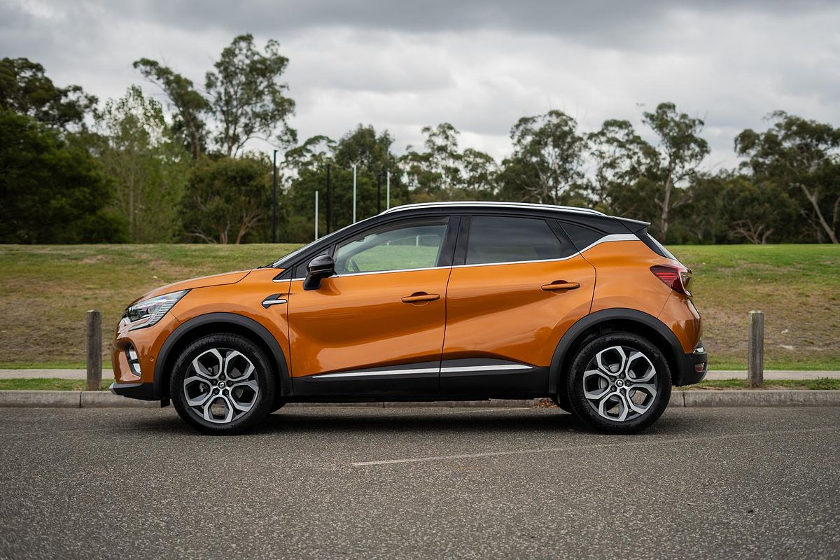 2022 Renault Captur Intens XJB