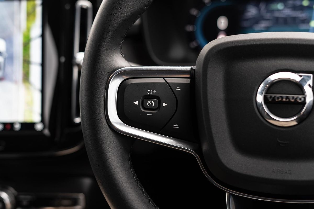 2023 Volvo XC40 Recharge Twin Pure Electric