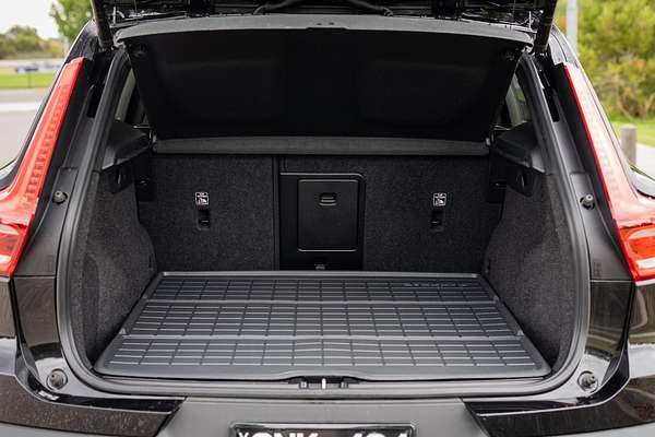 2023 Volvo XC40 Recharge Twin Pure Electric