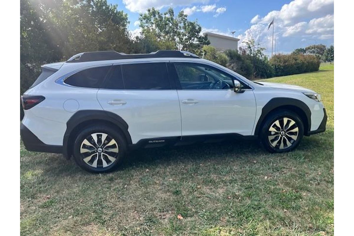 2024 Subaru Outback AWD Touring 6GEN