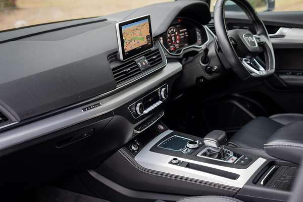 2019 Audi SQ5 FY