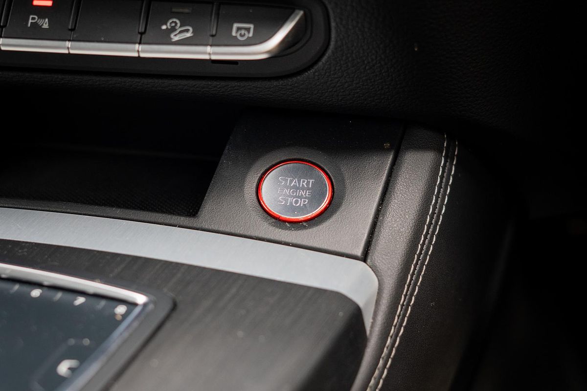 2019 Audi SQ5 FY