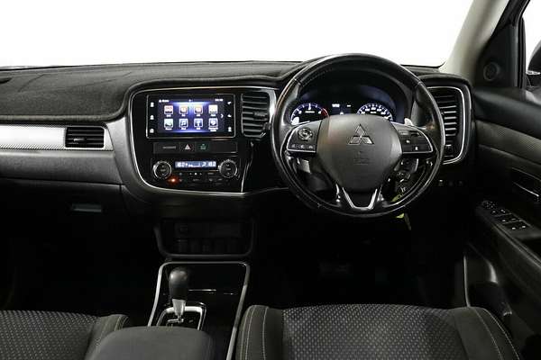 2016 Mitsubishi Outlander LS Safety Pack ZK